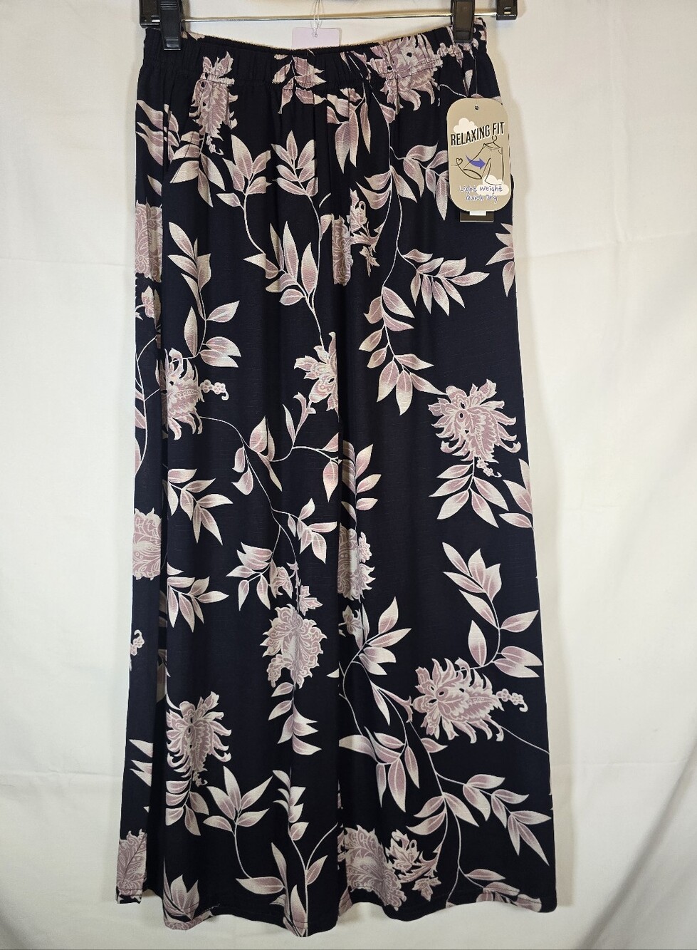Black & Pink Floral Wide Leg Capris